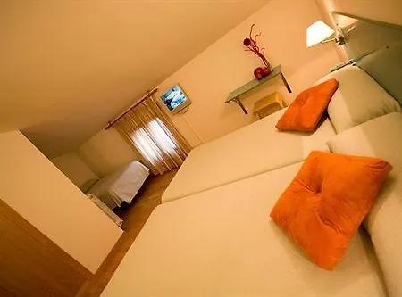 ゲストハウス Via Lactea 2*