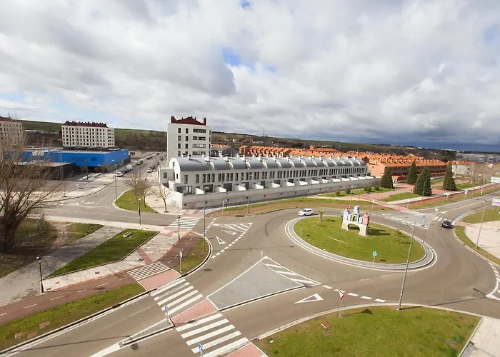 Via Láctea Pensión 2*